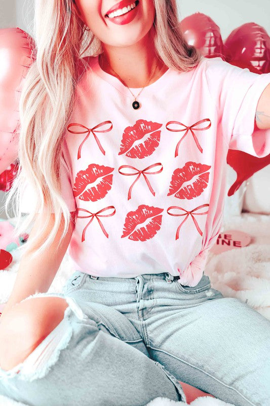 Valentine BOWS AND KISSES Graphic T-Shirt